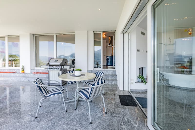 Elegante Wohnung mit phantastischer Panoramasicht zu verkaufen (6)