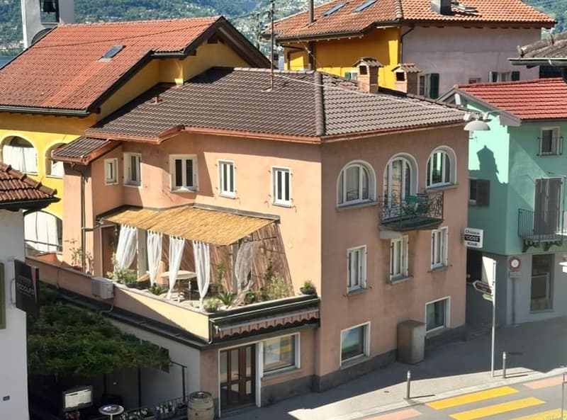 AFFITTASI A VIRA GAMBAROGNO - casa unifamiliare di 4.5 locali in zona nucleo (1)
