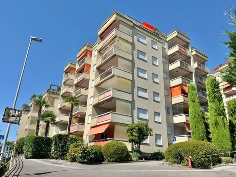 VENDESI A MURALTO - luminoso monolocale al 1° piano anche RESIDENZA SECONDRIA (9)