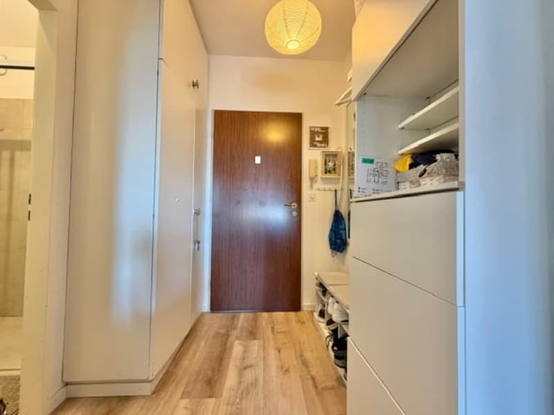 VENDESI A MURALTO - luminoso monolocale al 1° piano anche RESIDENZA SECONDRIA (5)