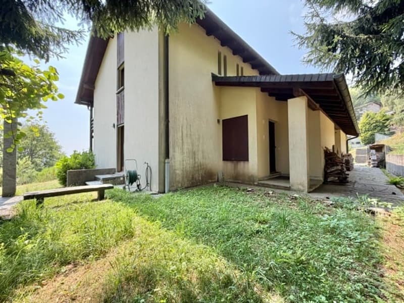 VENDESI A CARDADA - Accogliente casa di 4.5 locali per staccare dalla frenesia quotidiana (4)
