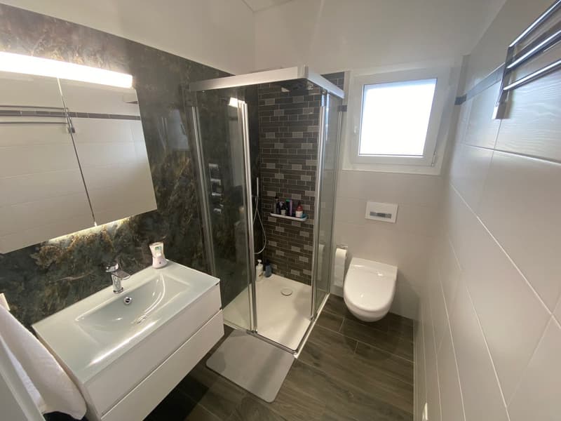 VENDESI A TENERO - Splendido attico con terrazzo privato di 92 m² (14)