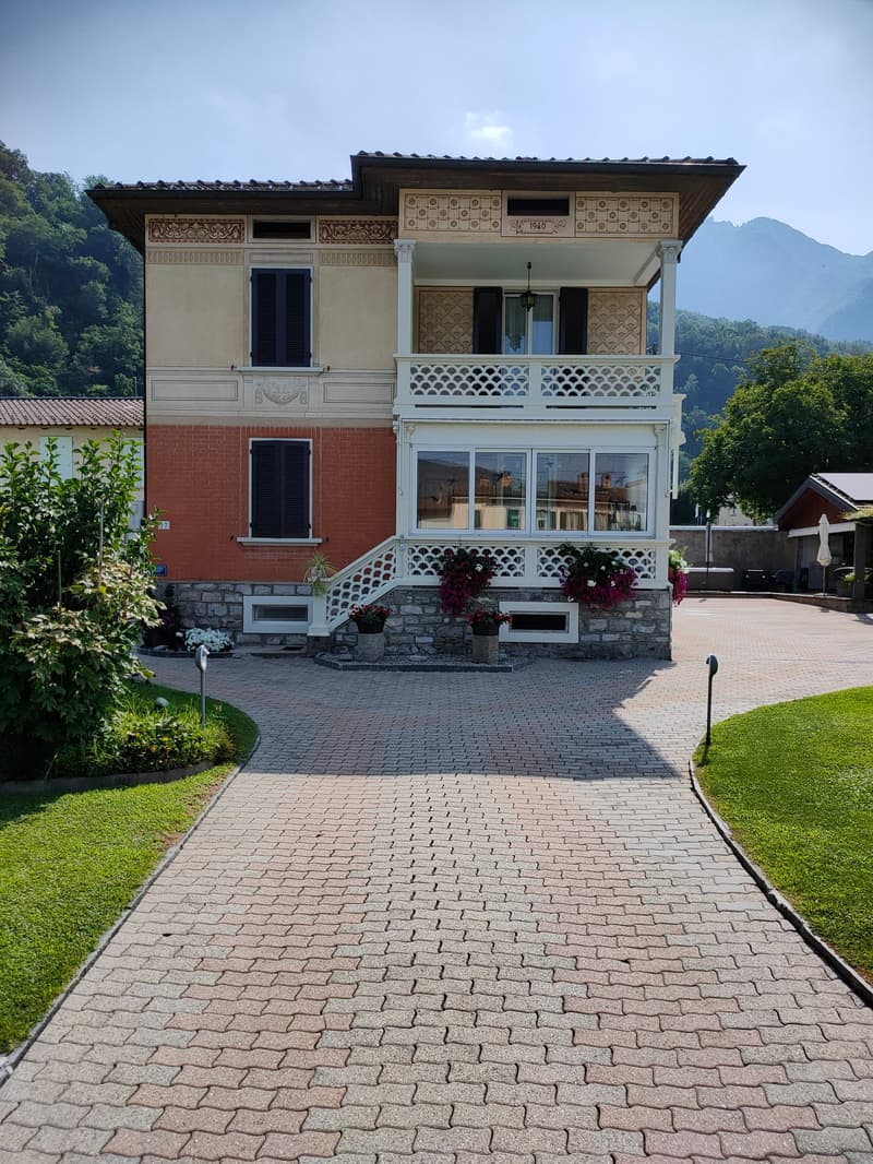 VENDESI IN CENTRO A MAROGGIA - Villa storica unifamiliare completamente ristrutturata (3)