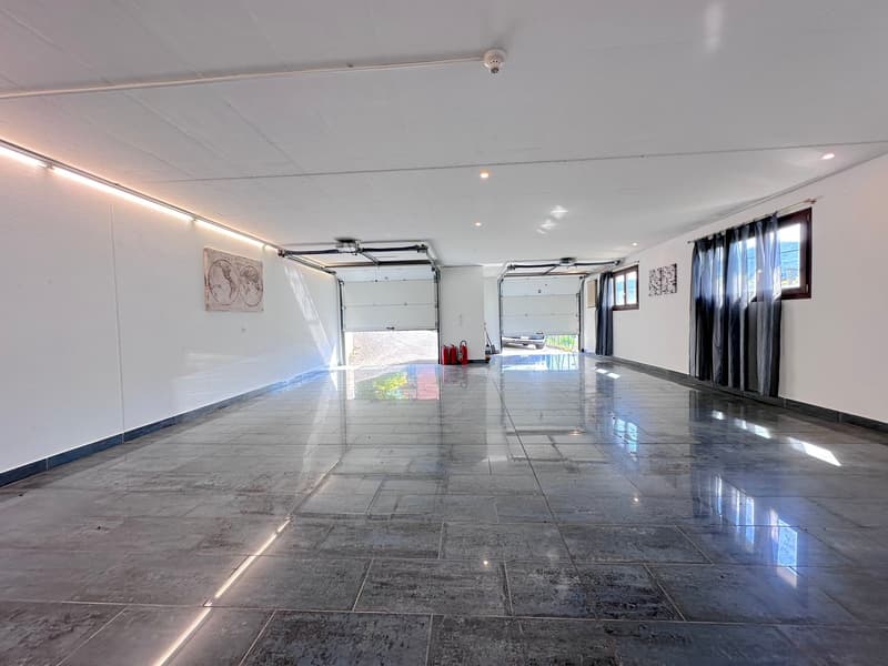 Garage 70 m² a Vezia – posizione strategica (3)