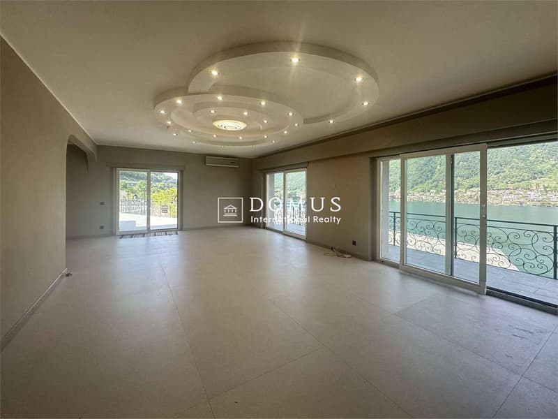 Villa con piscina vista lago e grottino (2)
