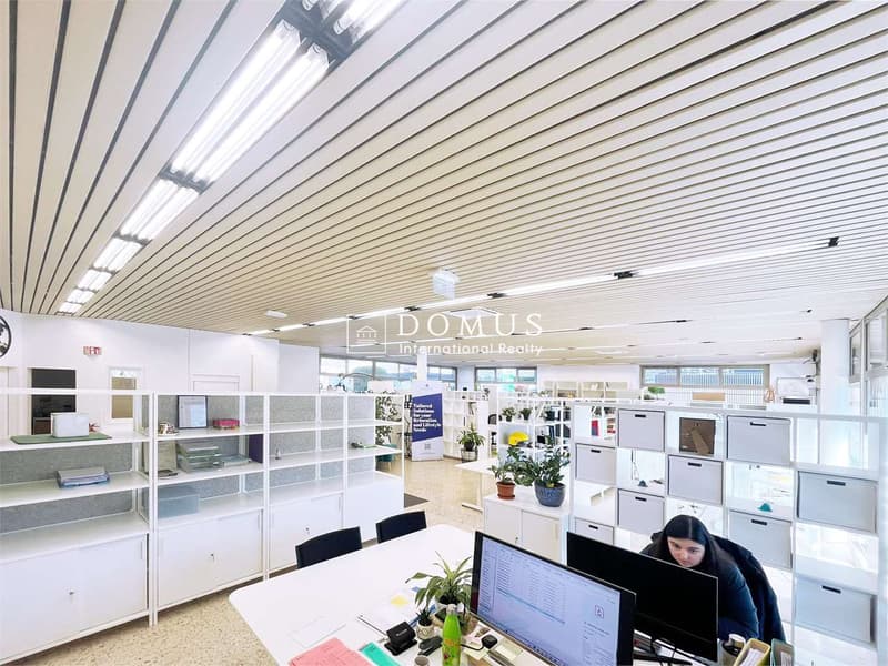 Open space con vetrine zona passaggio (4)