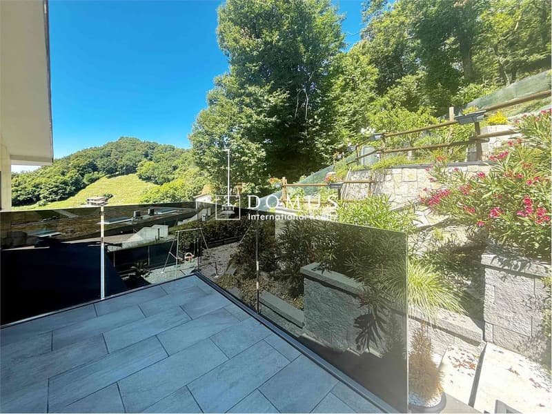 Moderna casa indipendente di design (12)