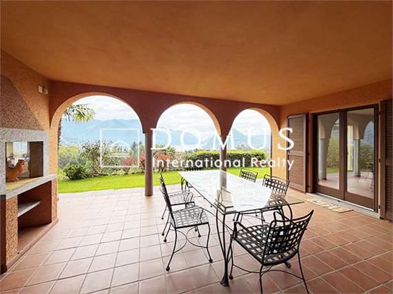Appartamento 4.5 locali con vista lago, giardino e piscina (2)