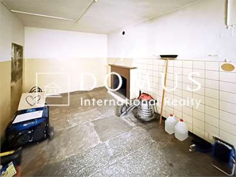 Casa unifamiliare con grande potenziale, 2 posti auto e cantina da ria (3)