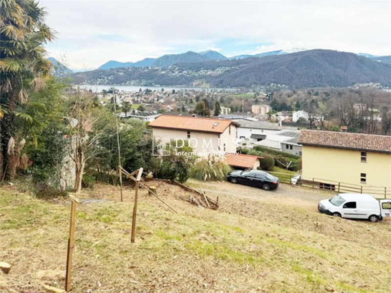 terreno con progetto approvato a pura (1)