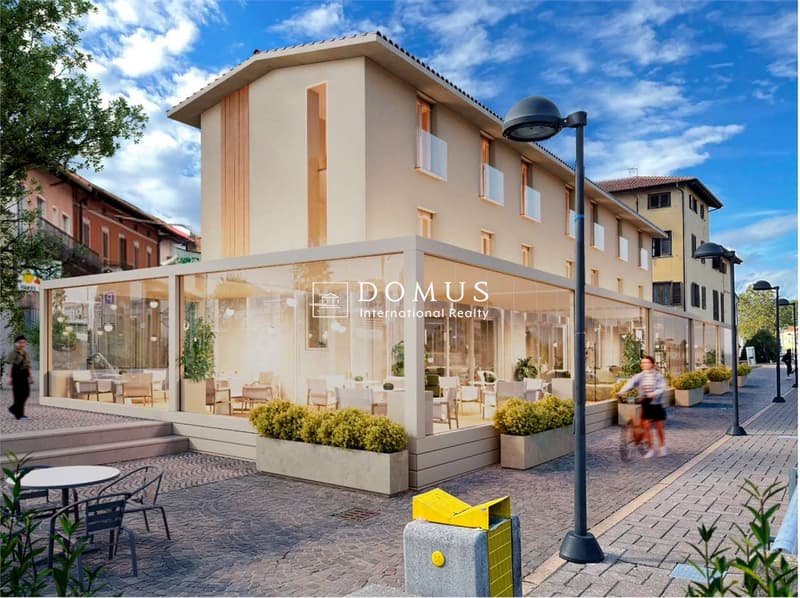 Prestigioso edificio fronte lago (2)