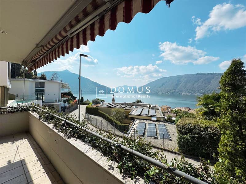 Villa con splendida vista lago (7)