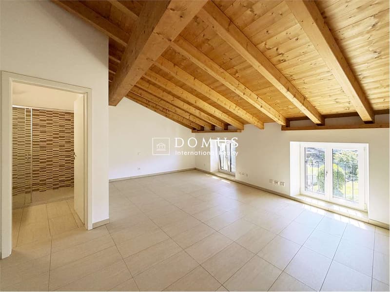 4.5 locali ristrutturato su tre livelli (9)