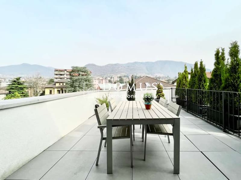 Vendesi moderna Maisonette su tre piani (1)