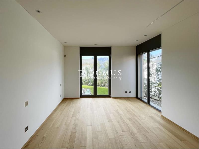 Moderno 4.5 locali con giardino privato (7)
