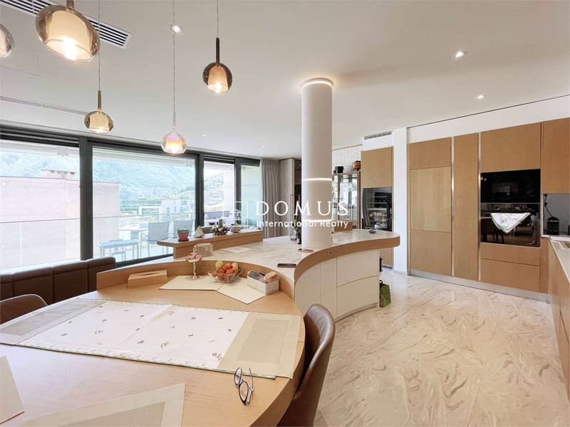 Splendido appartamento vista lago in centro città (3)