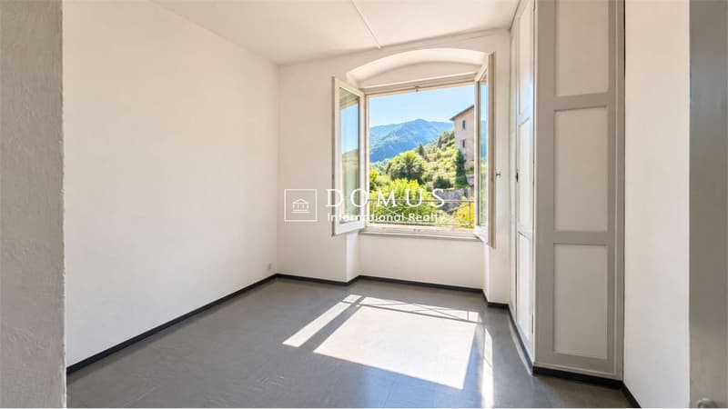 Casa di charme con giardino privato nel nucleo (8)