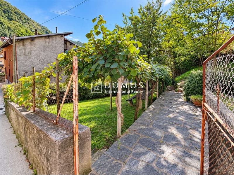 Casa di charme con giardino privato nel nucleo (2)