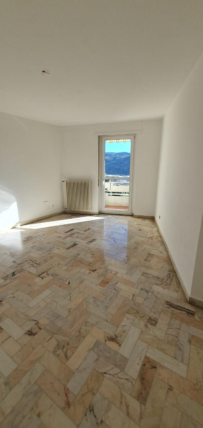 Appartamento 3,5 locali vicino alla stazione (2)