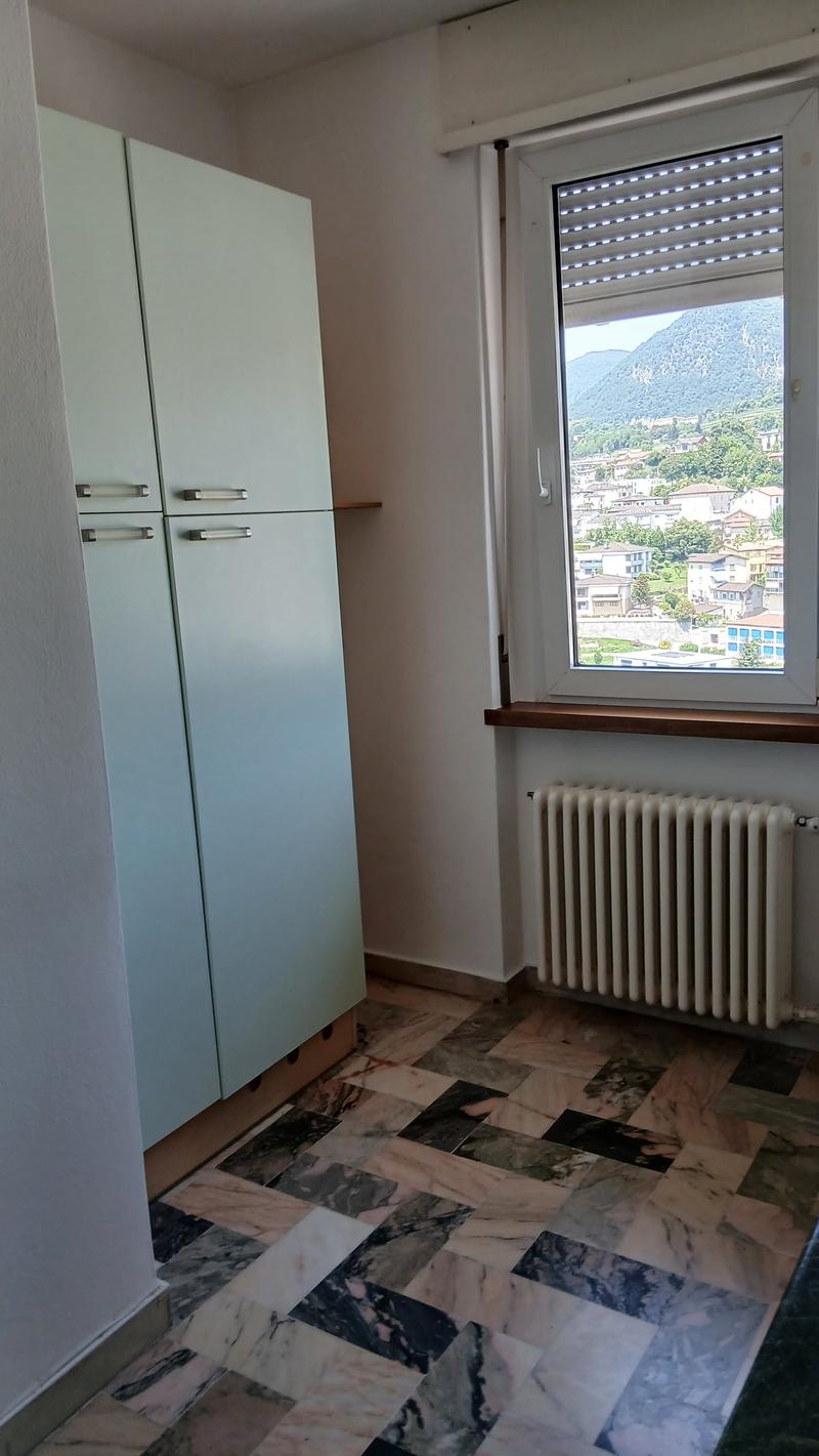 Appartamento di 2.5 locali al 5° ed ultimo piano (5)
