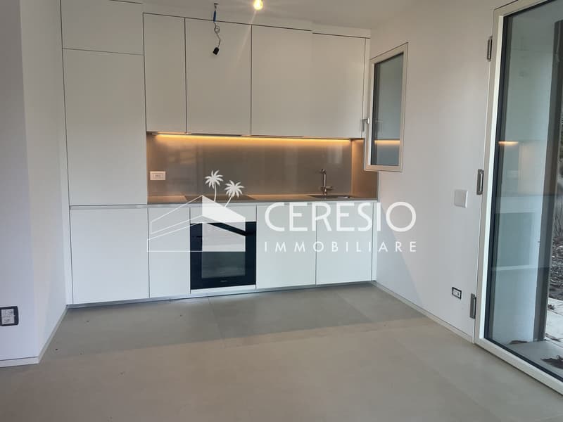 Moderno appartamento 2.5 locali con giardinetto a Lugano-Breganzona (7)
