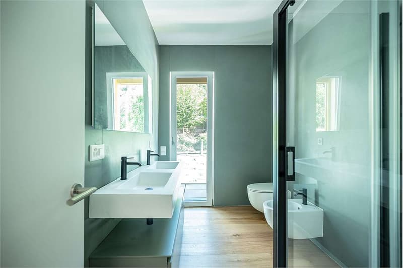 AMPIO 4.5 LOCALI CON GIARDINO E VISTA LAGO A BRUSINO ARSIZIO (9)