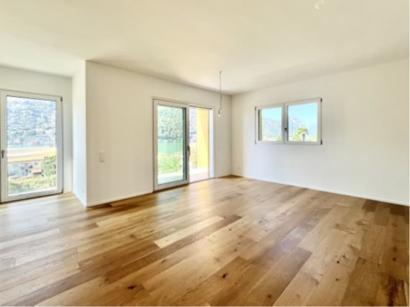 ATTICO 4.5 LOCALI CON TERRAZZE VISTA LAGO A BRUSINO ARSIZIO (1)