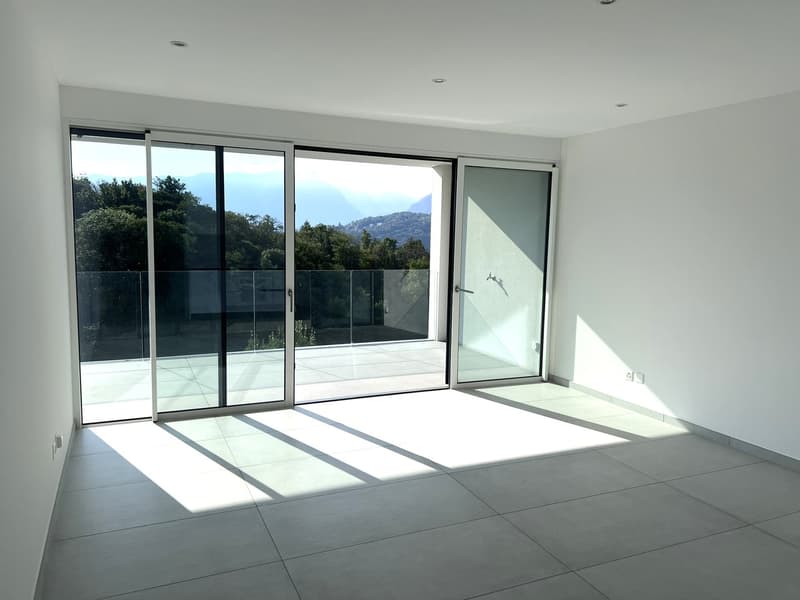 Bellissimo 2,5 locali a Bosco Luganese – prima locazione, soleggiato con parziale vista lago (4)