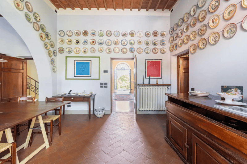 TOSCANA – Villa storica in zona collinare a 4 km da Lucca + terreno 3,3 ettari uliveto e vigneto (12)