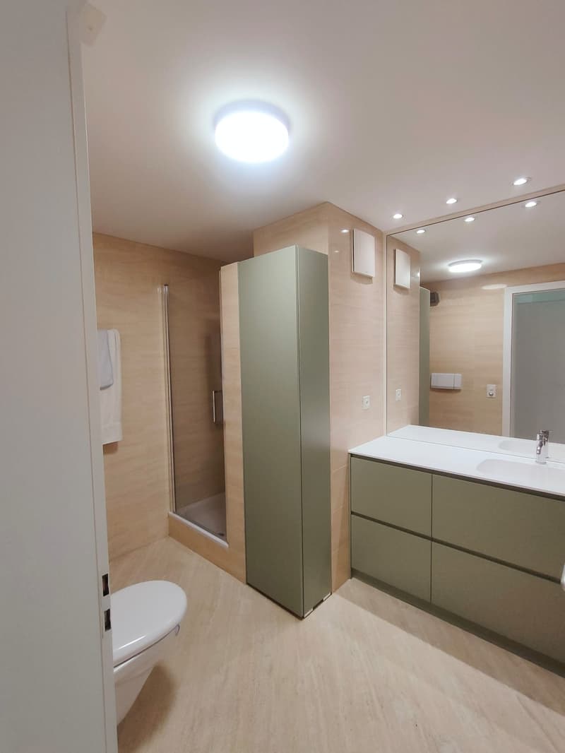 Morcote - Luminoso 3.5 locali duplex con giardino, piscina e vista lago (16)