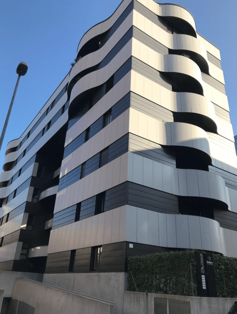 Lugano, zona centrale- In palazzina moderna affittiamo elegante appartamento 2.5 locali (4)