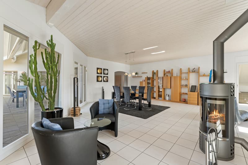 Exklusive 5½-Zimmer-Dachwohnung mit Lift direkt in die Wohnung (3)