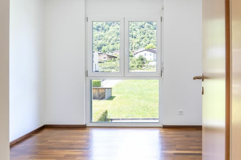 Ampio appartamento di 4.5 locali con terrazza (4)