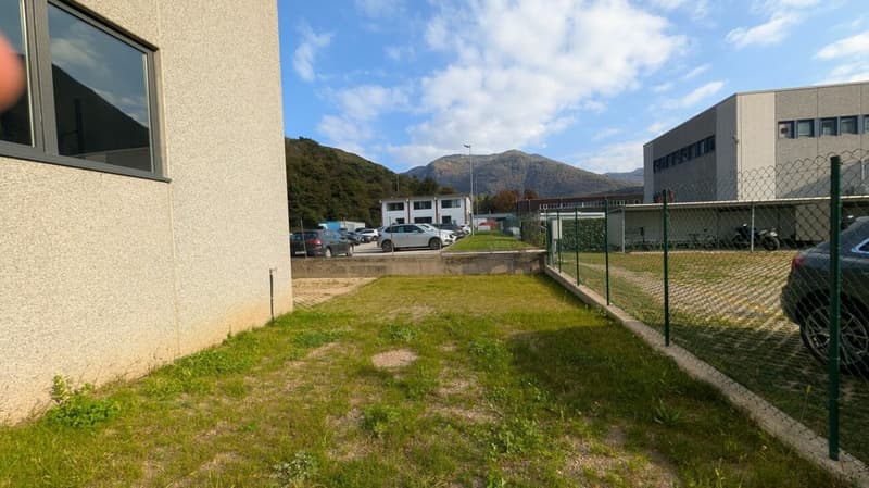 Deposito - magazzino a Mezzovico (2)