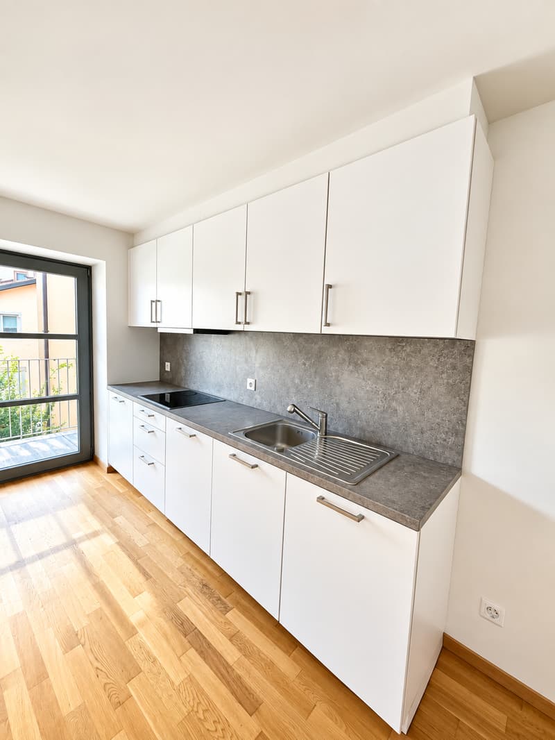 Appartamento di 3.5 locali ristrutturato Piazza Maggiore (4)