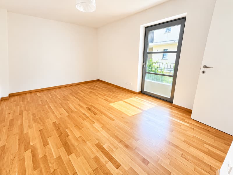 Appartamento di 3.5 locali ristrutturato Piazza Maggiore (13)
