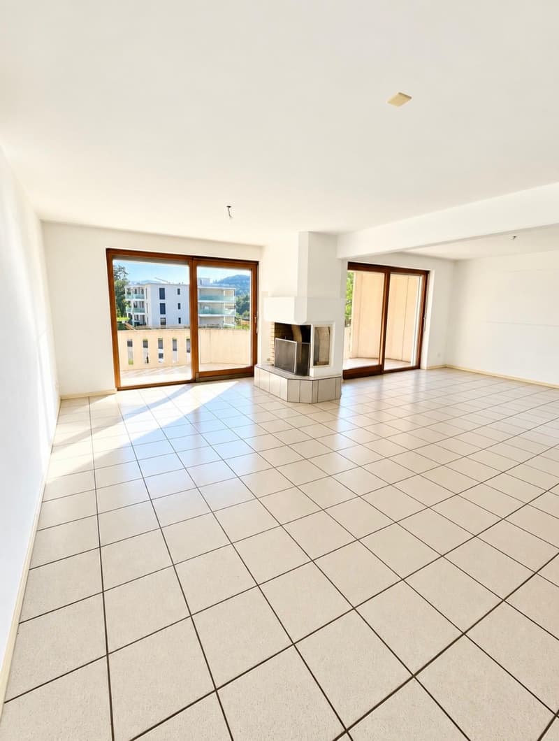 Elegante appartamento di 3,5 locali in vendita a Vezia con terrazze (1)