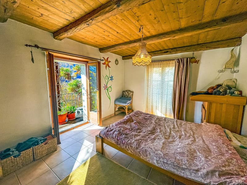 Casa Tipica Ticinese con giardino -  Typisches Tessiner Haus mit Garten (11)