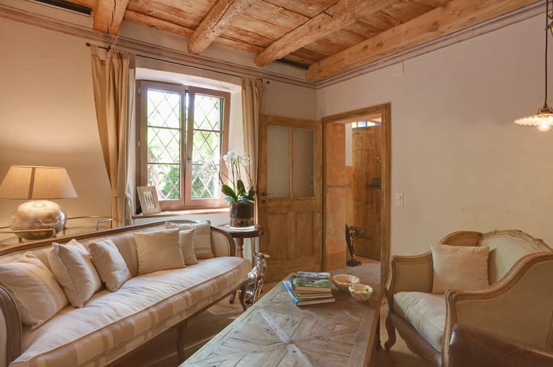 Charming Property in a Paradise Corner on Lake Maggiore (6)