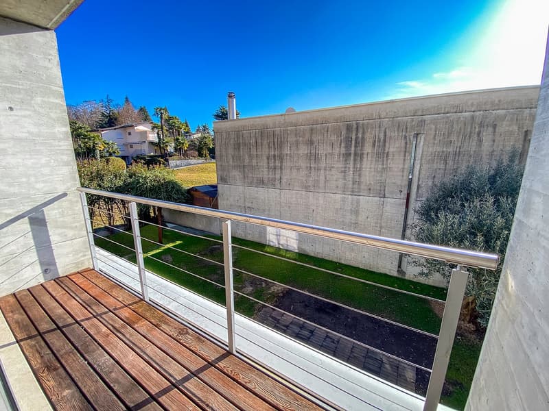 Casa unifamiliare con piscina a Minusio  / Villetta mit Pool (21)