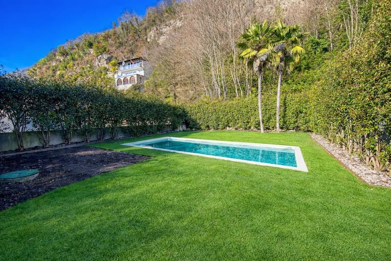 Casa unifamiliare con piscina a Minusio  / Villetta mit Pool (27)