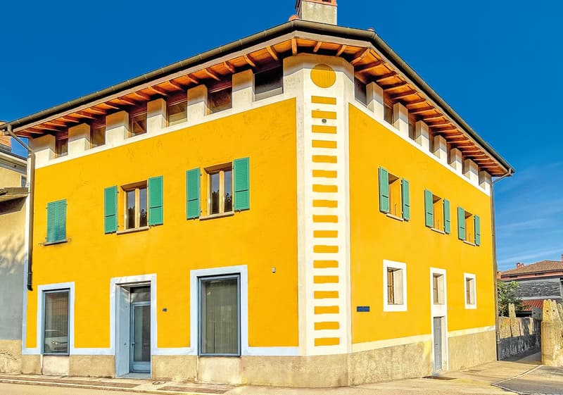 Grande Casa  di 10 locali con appartamento e locali a reddito (29)