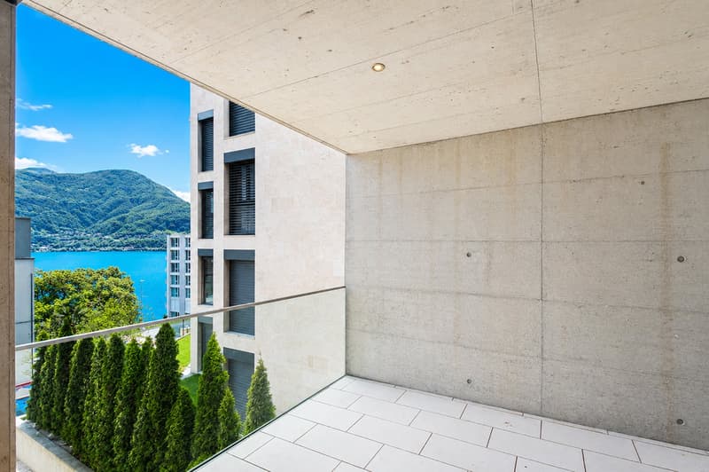 Elegante appartamento di 3.5 locali con vista panoramica a Brissago (12)