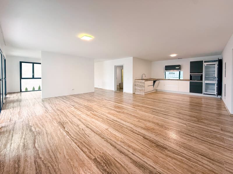 Elegante appartamento di 3.5 locali con vista panoramica a Brissago (3)