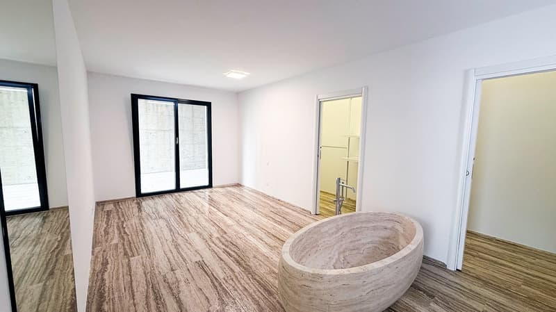 Elegante appartamento di 3.5 locali con vista panoramica a Brissago (8)