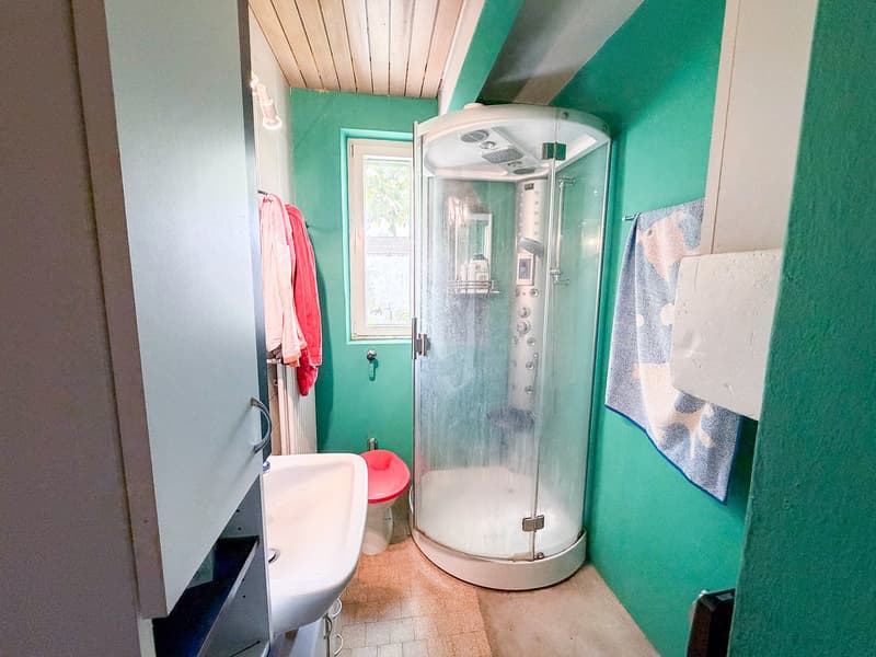 Terreno compresa casa unifamiliare completamente da rinnovare (18)