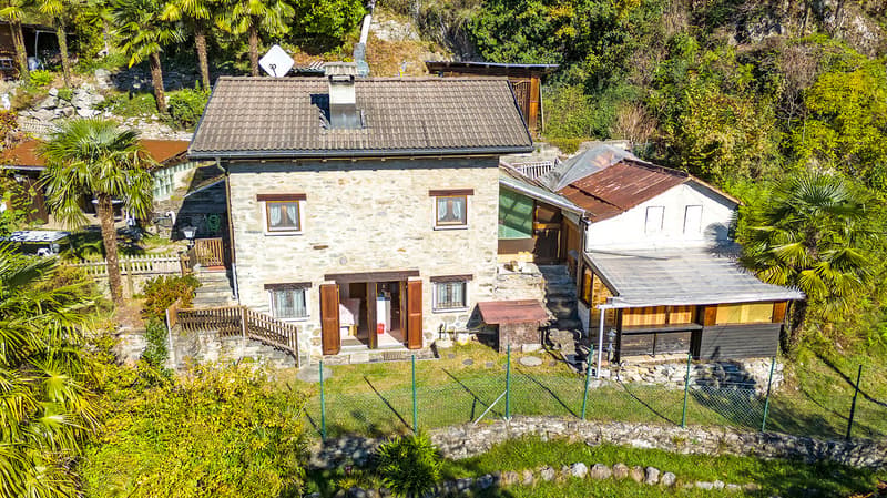 Rückzugsort im Tessin - Renoviertes Ferienhaus, mit Garten und Parkplatz (1)