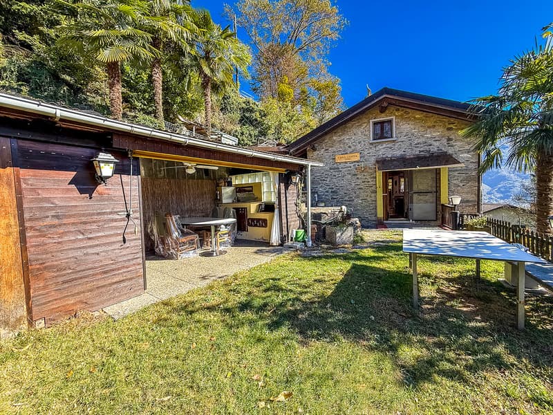 Rückzugsort im Tessin - Renoviertes Ferienhaus, mit Garten und Parkplatz (3)