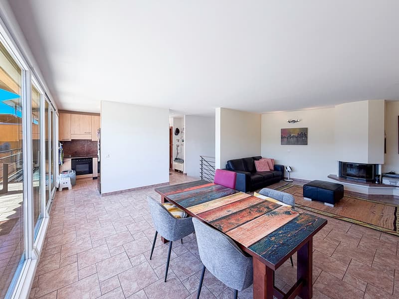 Elegante villa unifamiliare con spettacolare vista aperta sul Lago di Lugano (7)