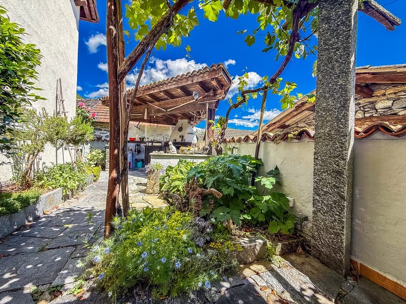 Zweitwohnsitz - Charmantes typisches Tessiner Haus/Rustico (17)